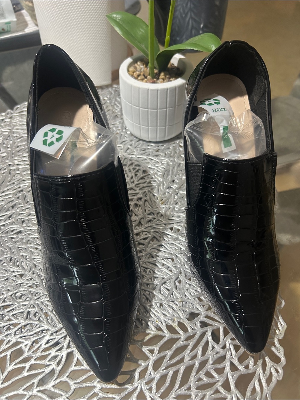 Patent Leather Pointed Toe High Heel Pumps, Black